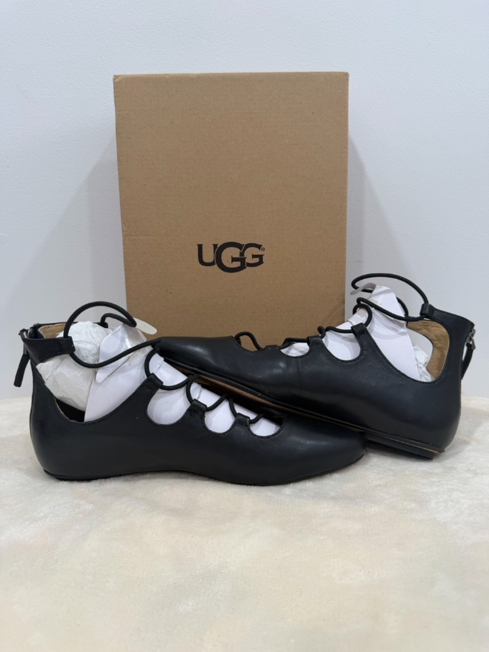 UGG Women's Bow Ballet Flats